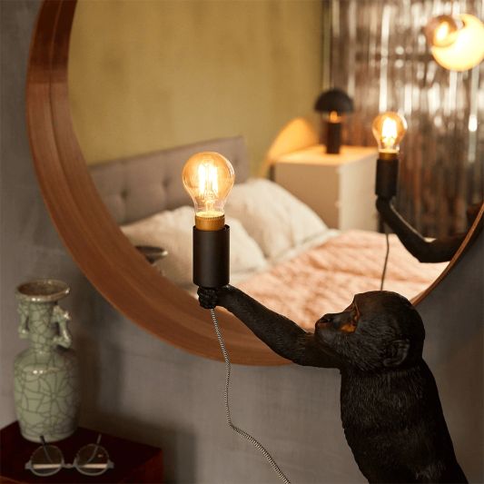 Voordeelset van 2 slimme filament lampen met gouden coating en E27 fitting - Warm Witte lichtkleur - Bedienen met de Hue app