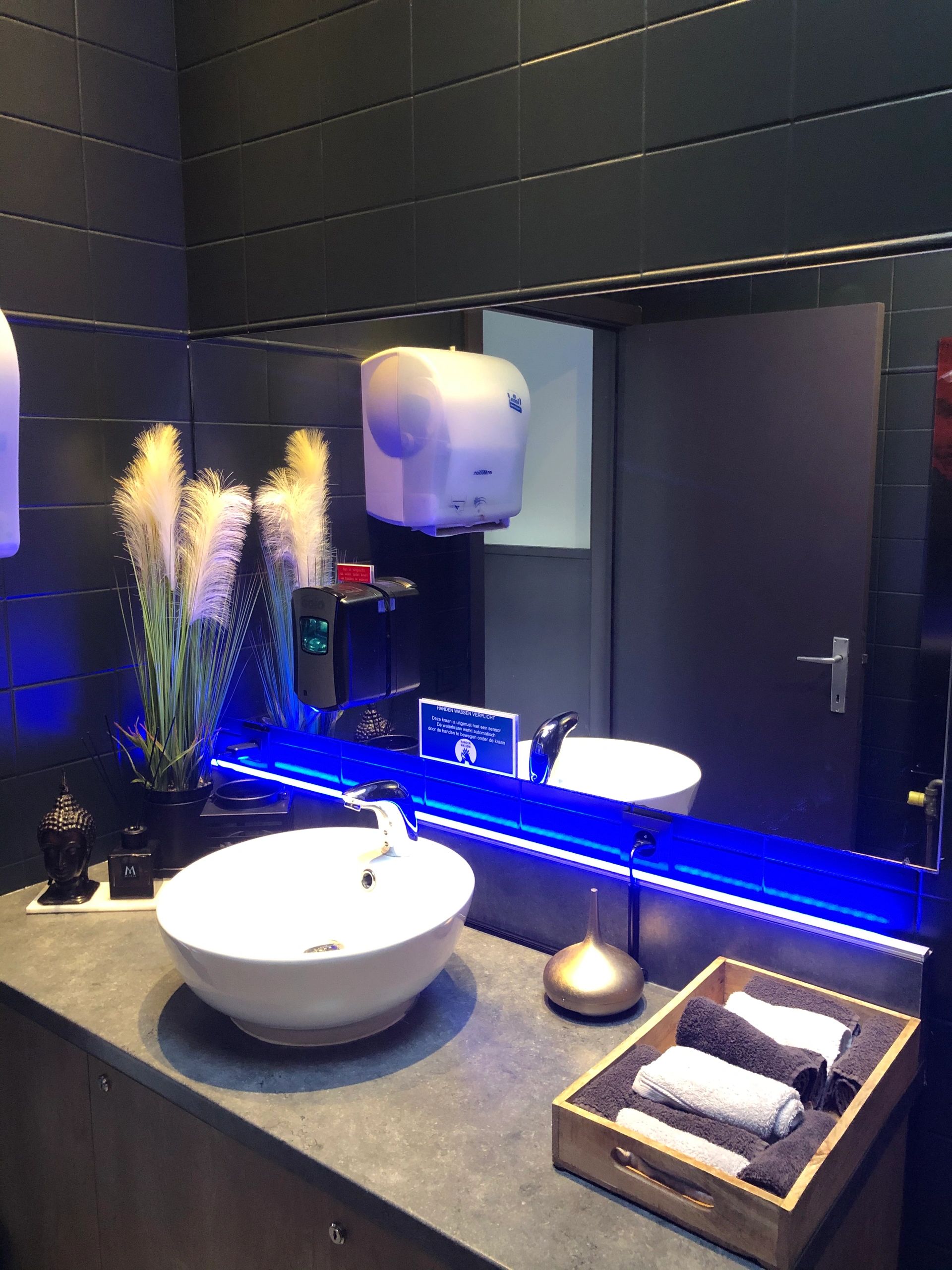 RGBWW premium led strip per meter inclusief controller en voeding 1-10 meter