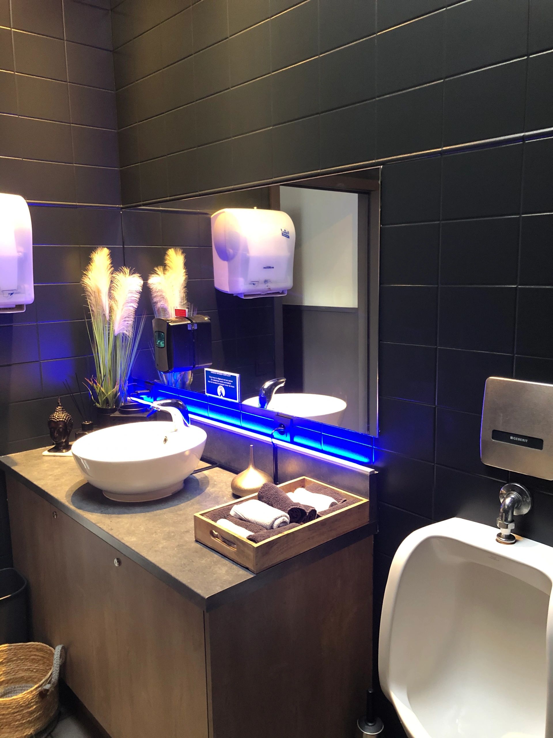 RGBWW premium led strip per meter inclusief controller en voeding 1-10 meter