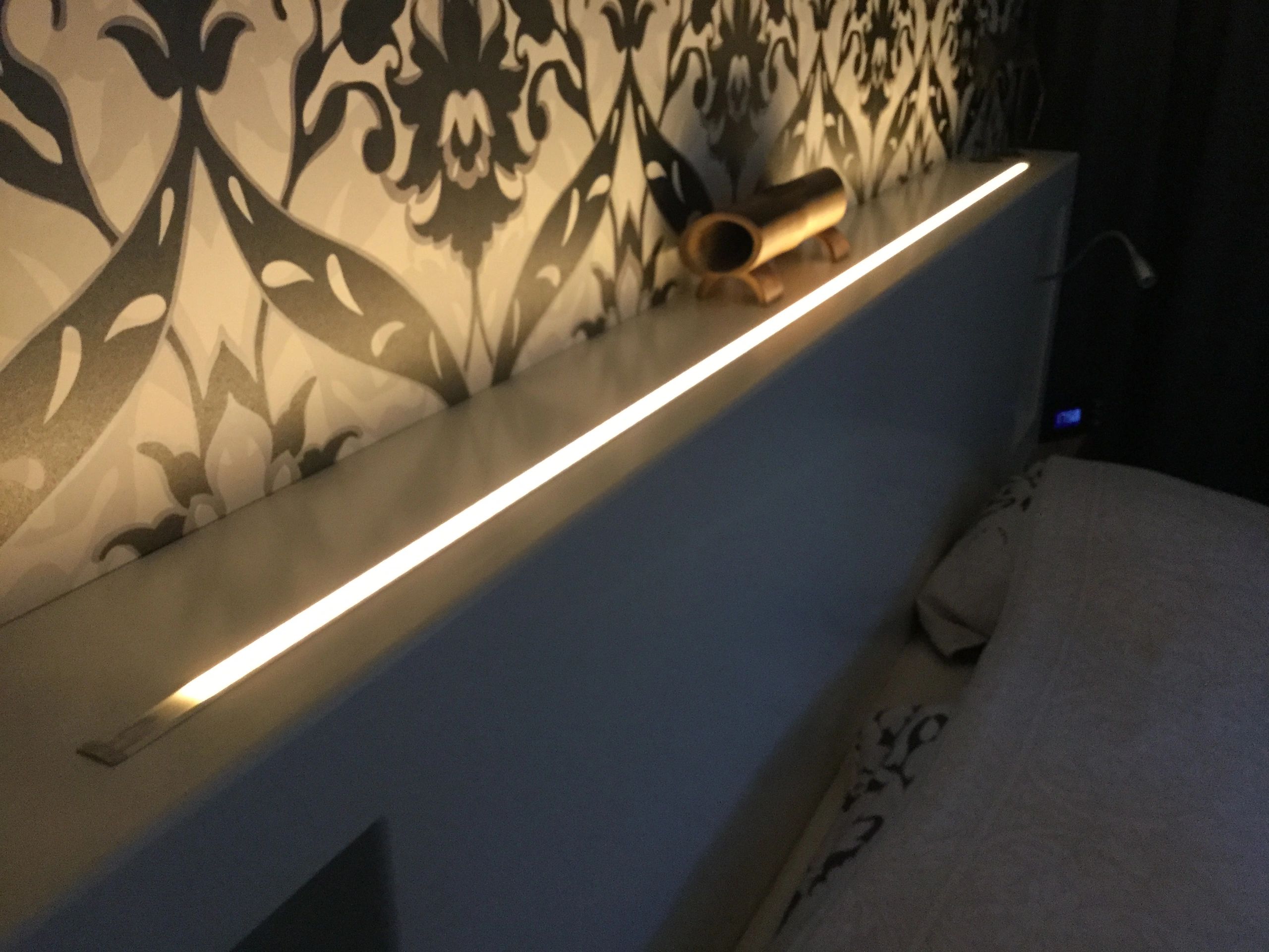 RGBW premium led strip per meter inclusief controller en voeding 1-10m