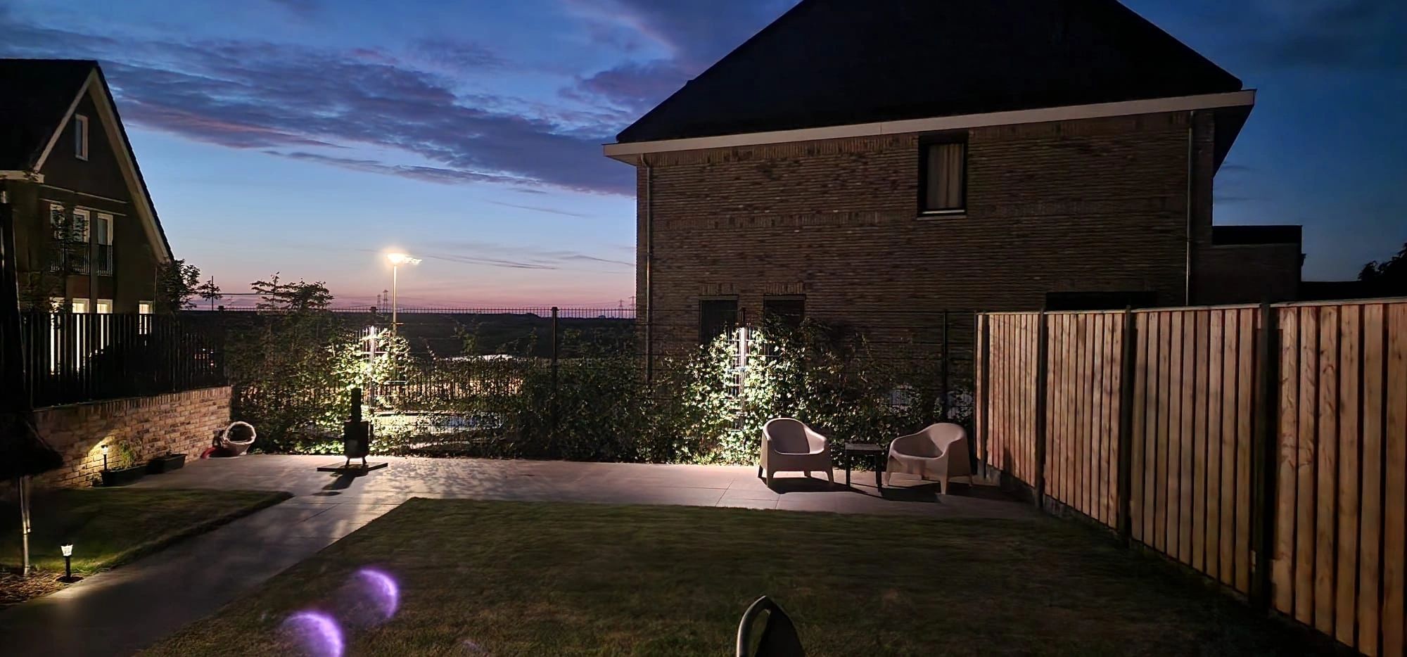 Zwarte wandlamp voor buiten met Zigbee GU10 spot - Recht